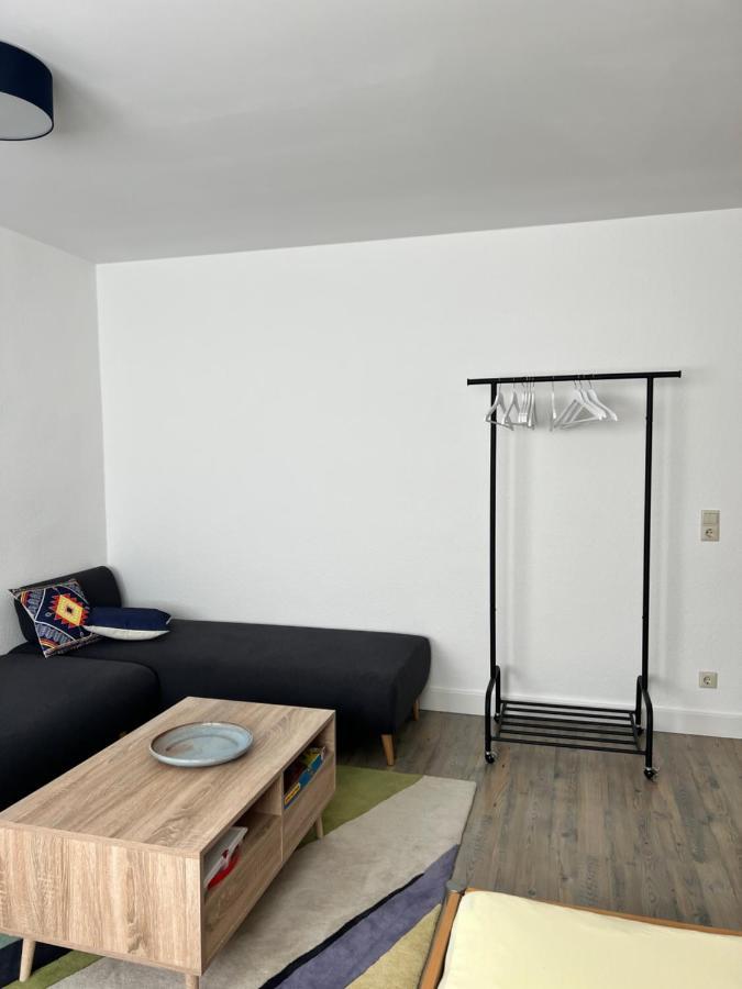 Sehr Schoene Wohnung,Komplett Neu Eingerichtet Limabach - Oberfrohna Dış mekan fotoğraf