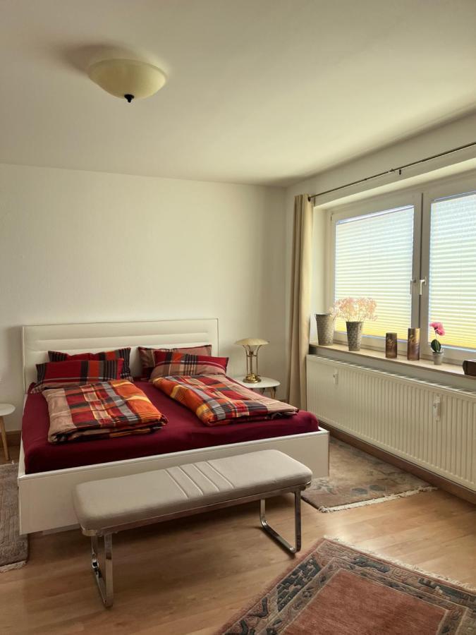 Sehr Schoene Wohnung,Komplett Neu Eingerichtet Limabach - Oberfrohna Dış mekan fotoğraf